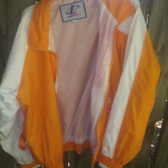 Jacket - Picture 2 of 4